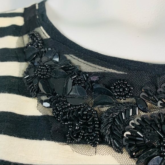 COPY - Ann Taylor Loft striped short sleeve shirt w/ beaded bib floral appliqué… - Picture 5 of 15